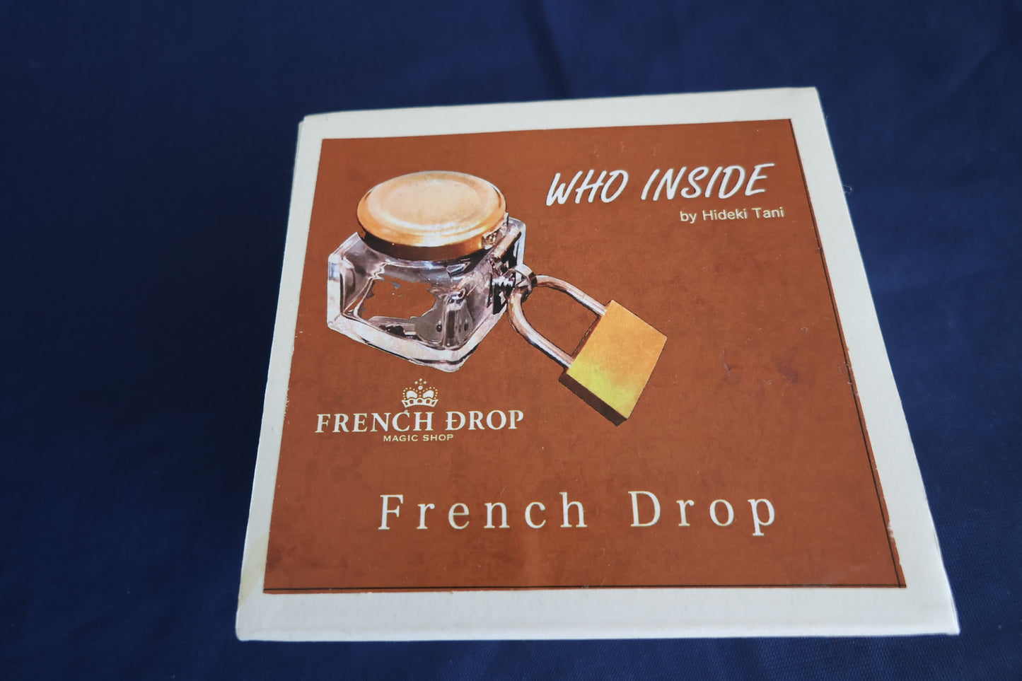 【中古:状態A】フー・インサイド (Who Inside)