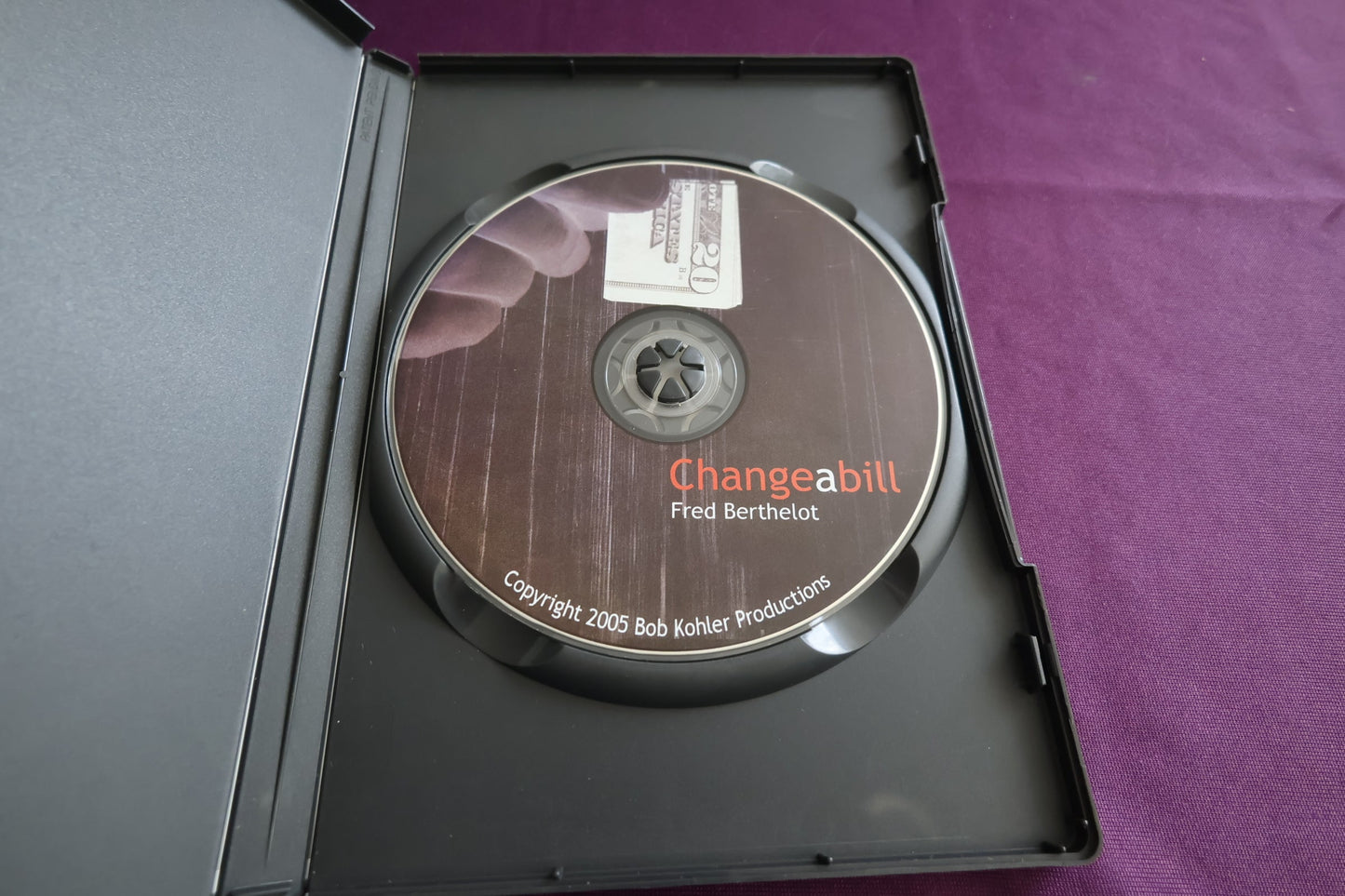 【中古:状態A】Change a bill by Fred Berthelot