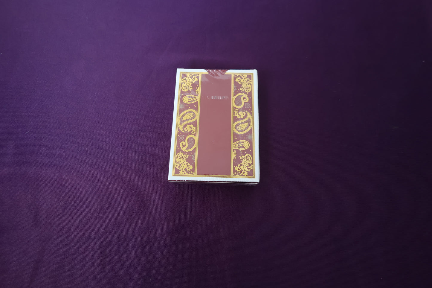 【中古:状態S】Straight Playing Cards Premium Edition V2 (バーガンディ)