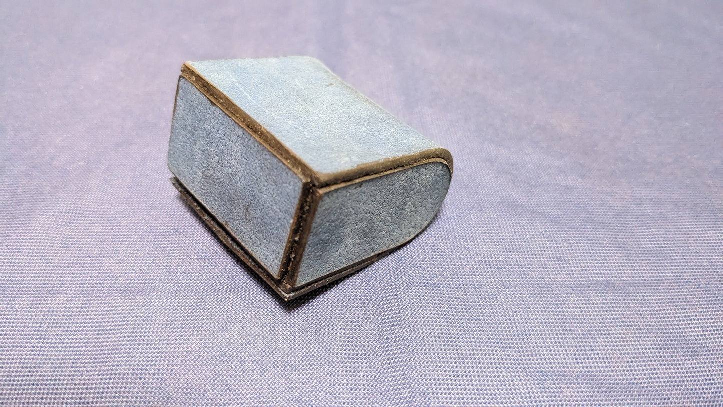 【中古:状態A】Straight レザーコインケース(プルアップレザー:サファイヤブルー、ハーフダラーサイズ)