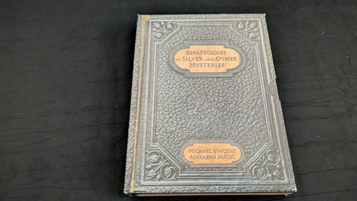 【中古:状態A】Rhapsodies in Silver and Other Mysteries by Michael Vincent