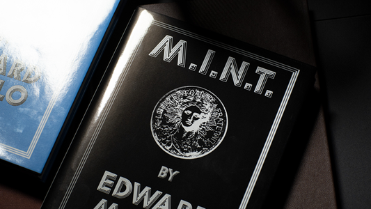 【新品】MINT #2 by Edward Marlo（洋書）