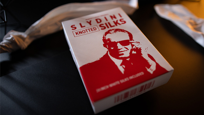 【新品】スライディーニシルク Slydini's Knotted Silks (White / 24 Inch) by Slydini & Murphy's Magic