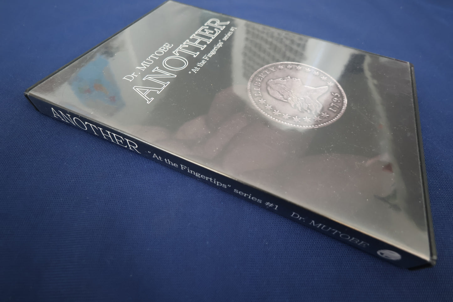 【中古：状態B】ANOTHER "At the Fingertips #1"by 六人部 慶彦