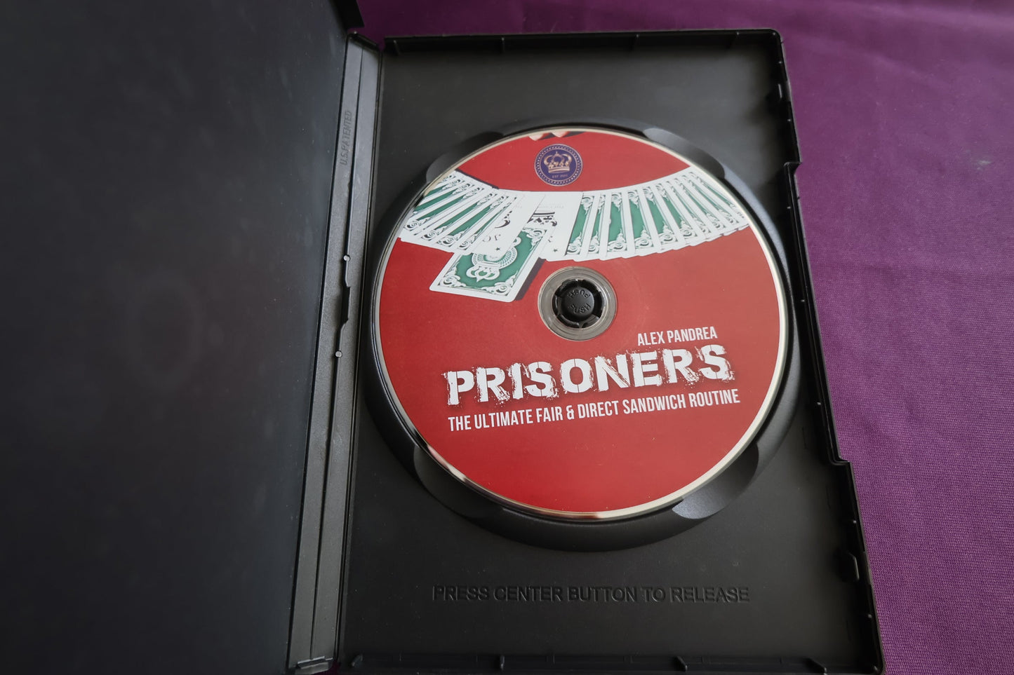 【中古：状態A】PRISONERS by ALEX PANDREA