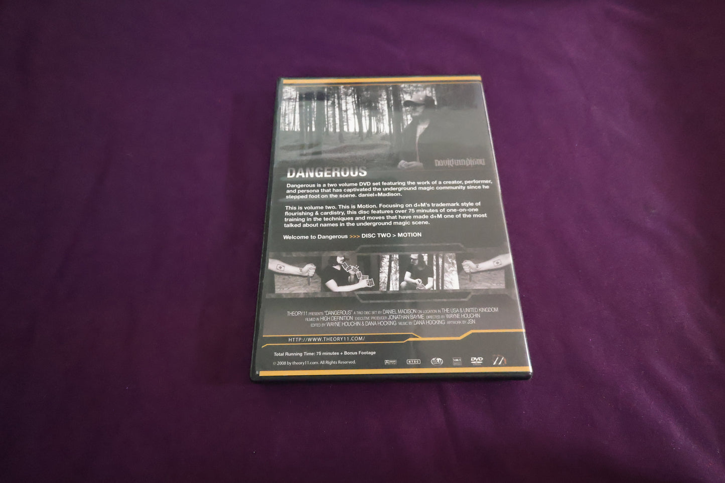 【中古：状態A】DANGEROUS by daniel Madison volume2