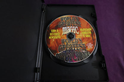 【中古：状態A】World's Greatest Magic: Torn and Restored Newspaper