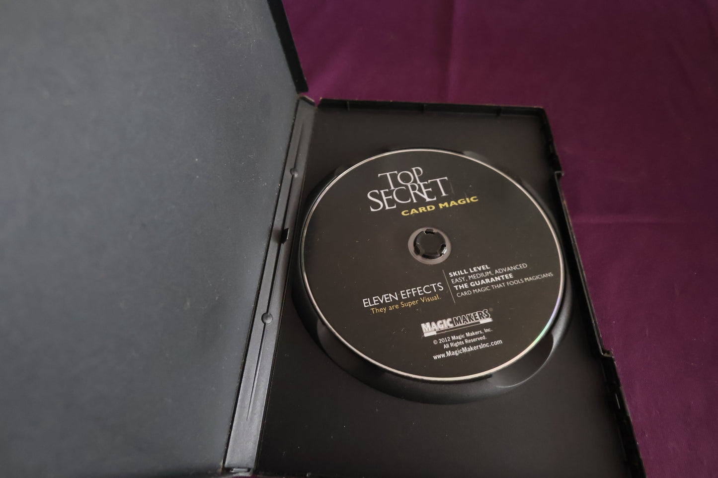 【中古：状態A】TOP SECRET CARD MAGIC by ELEVEN EFFECTS