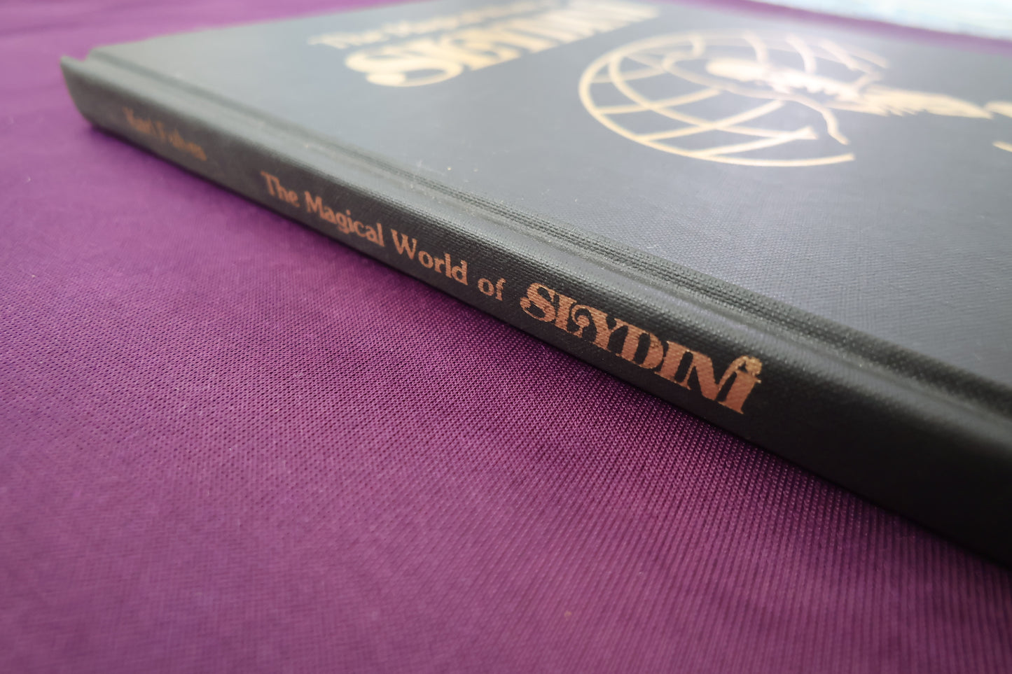 【中古：状態B】The Magical World of SLYDINI by Karl Fulves Taxt/Photographs