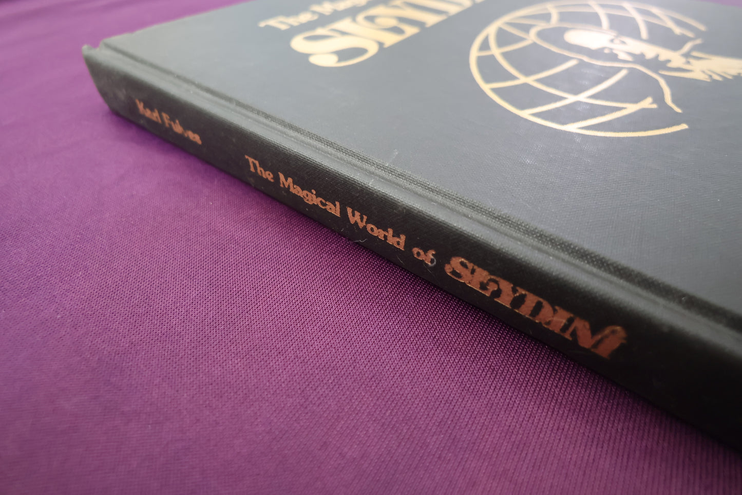 【中古：状態B】The Magical World of SLYDINI by Karl Fulves Taxt/Photographs