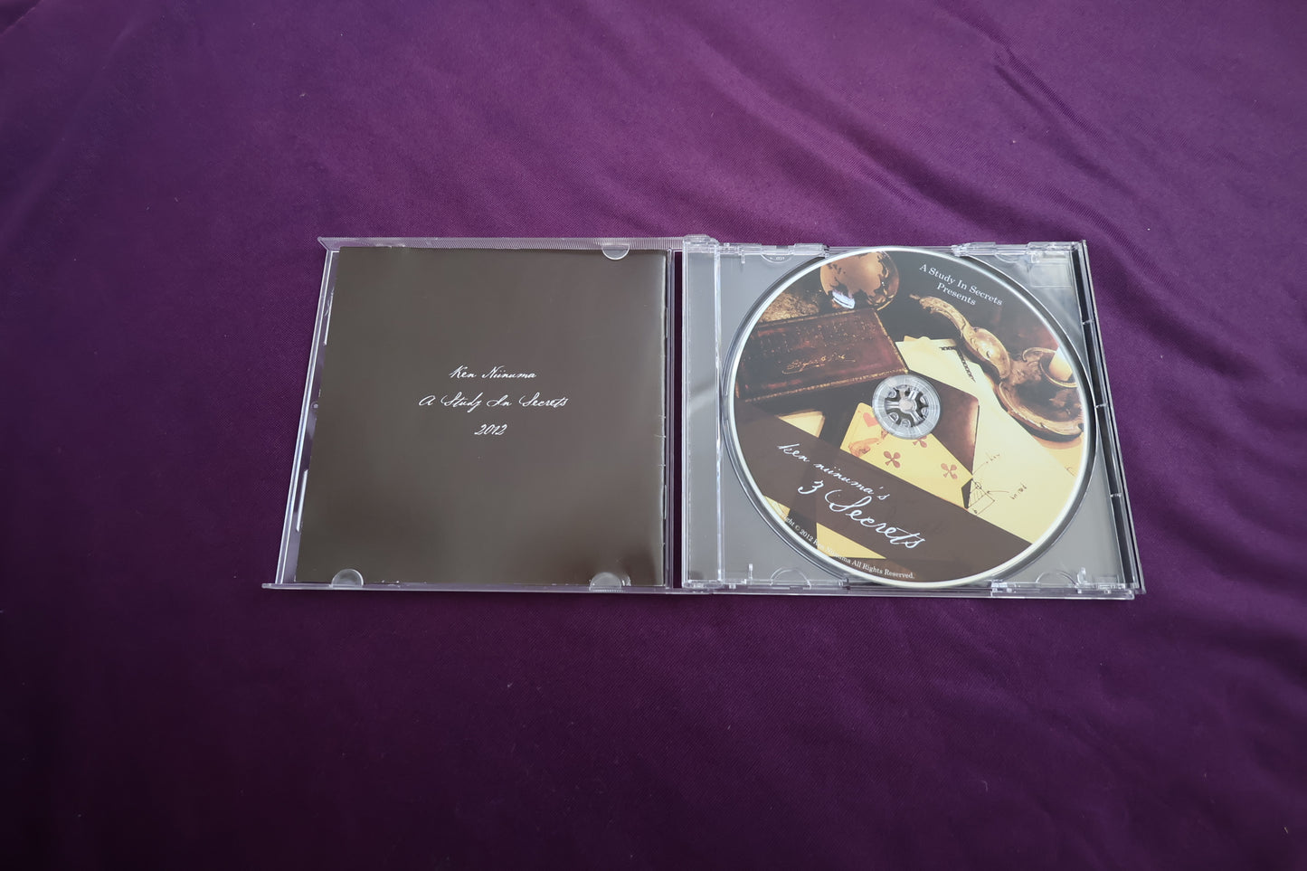 【中古：状態A】3 Secrets