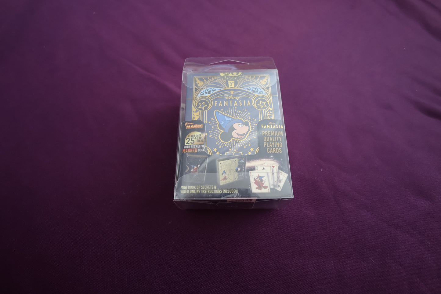 【中古：状態A】FANTASIA PREMIUM QUALITY PLAYING CARDS WITH METAL CARD CASE