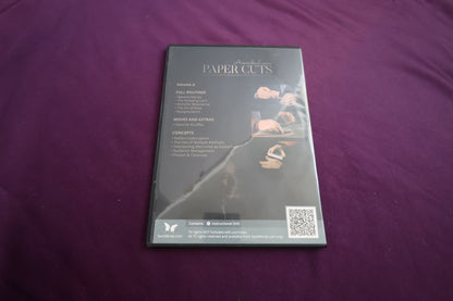 【中古：状態A】PAPER CUTS by Armando Lucero Volume2