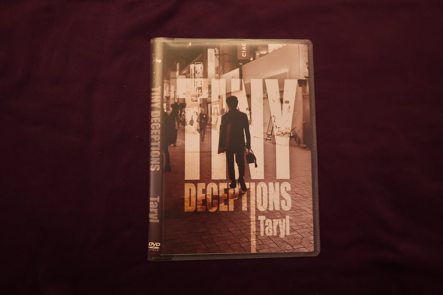 【中古：状態A】TINY DECEPTIONS by Taryl