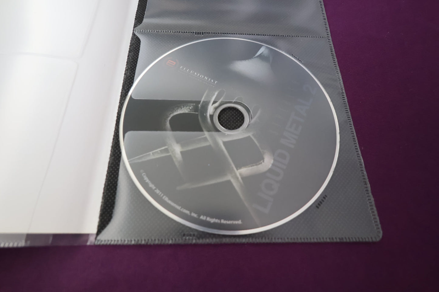【中古：状態A】Liquid Metal 2 STREBLER