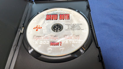 【中古：状態A】Basic-Intermediate Coin Magic - Volume 2 (David Roth)