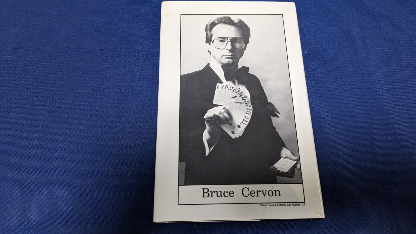 【中古：状態D】The Black & White Trick by Mike Maxwell