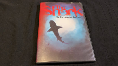 【中古：状態B】The Shark by Christopher Ballinger and Magic Geek